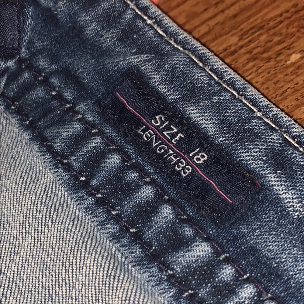 Jeans - Picture 4 of 4
